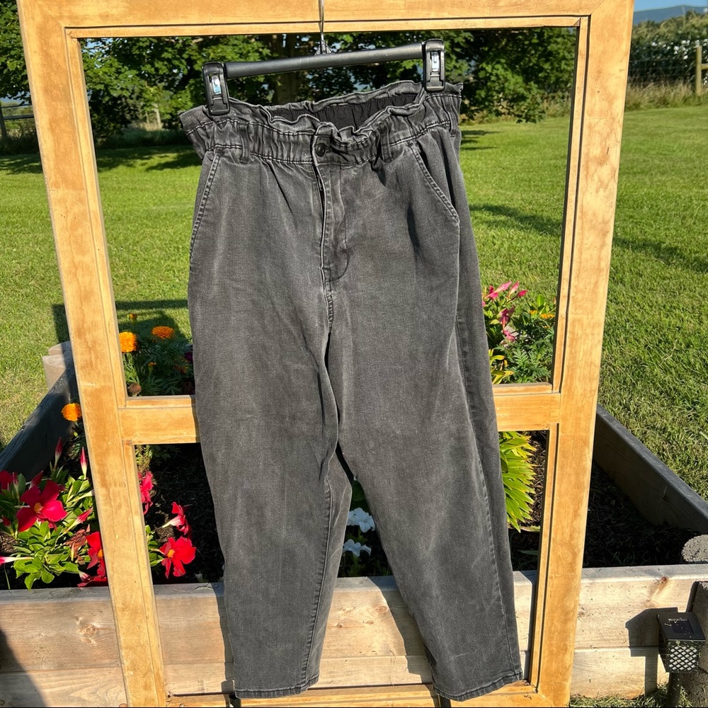 Black Paperbag Jeans